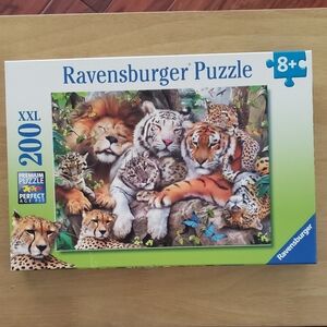 Ravensburger Jungle Animals Puzzle - 200 Piece XXL